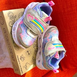 Lighting shoes